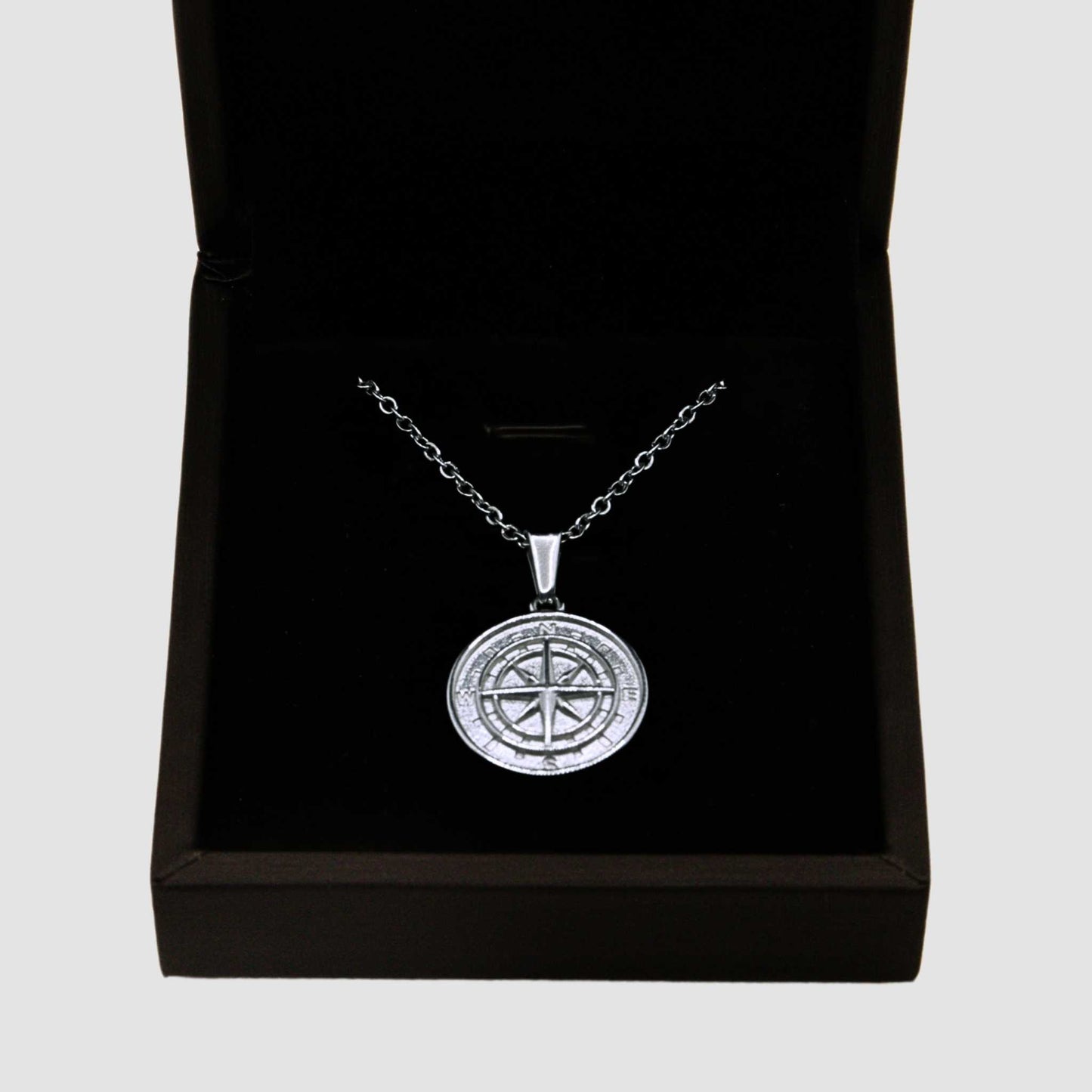 Compass Pendant (Silver)